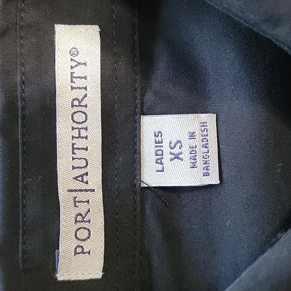 Port Authority Size XS Black Button Down Long Sleeve Blouse, Exc. Used Condition - Picture 10 of 11